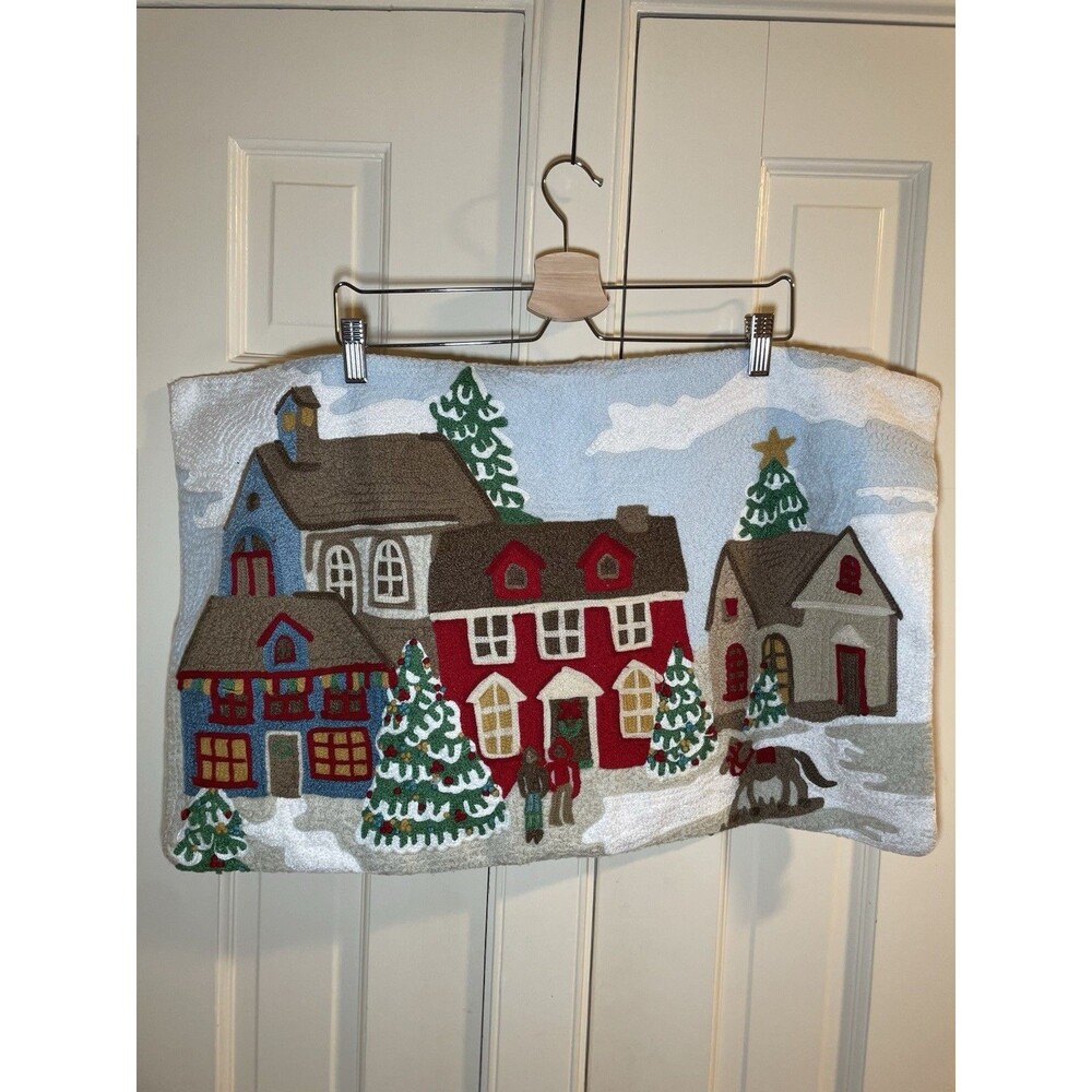Pottery Barn Snowy Holiday Village / Houses Pillow Cover 16 X 26